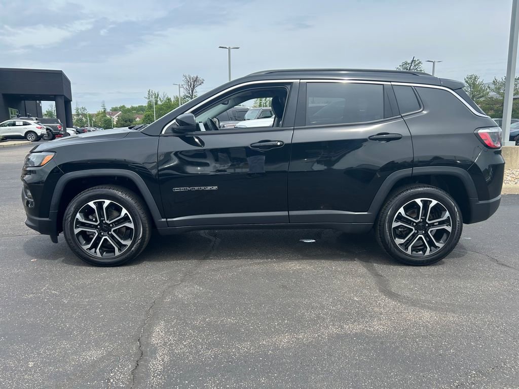 Certified 2022 Jeep Compass Limited AWD/4WD image 4