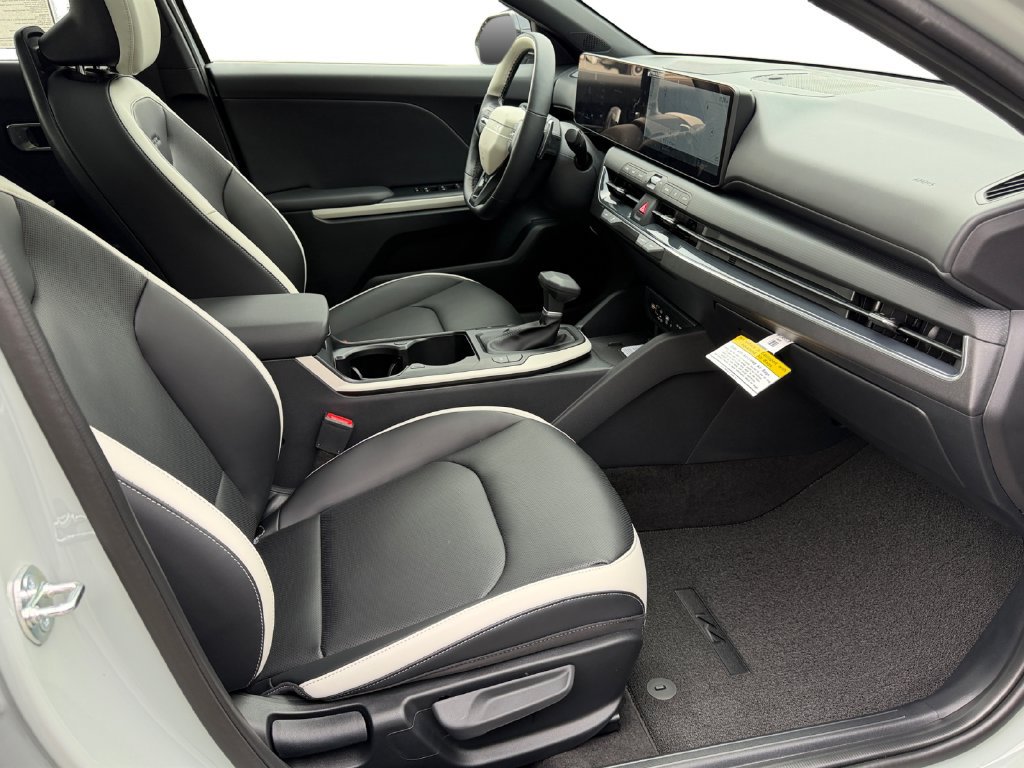 New 2026 Kia K4 EX FWD image 6