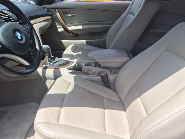 Used 2009 BMW 128i Convertible RWD image 11