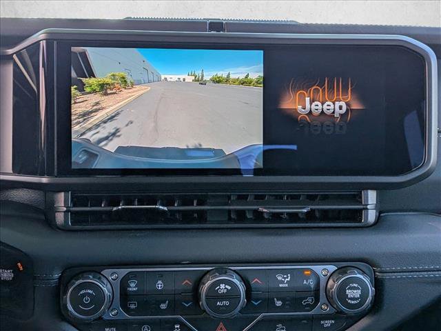 New 2026 Jeep Gladiator Sport AWD/4WD image 12