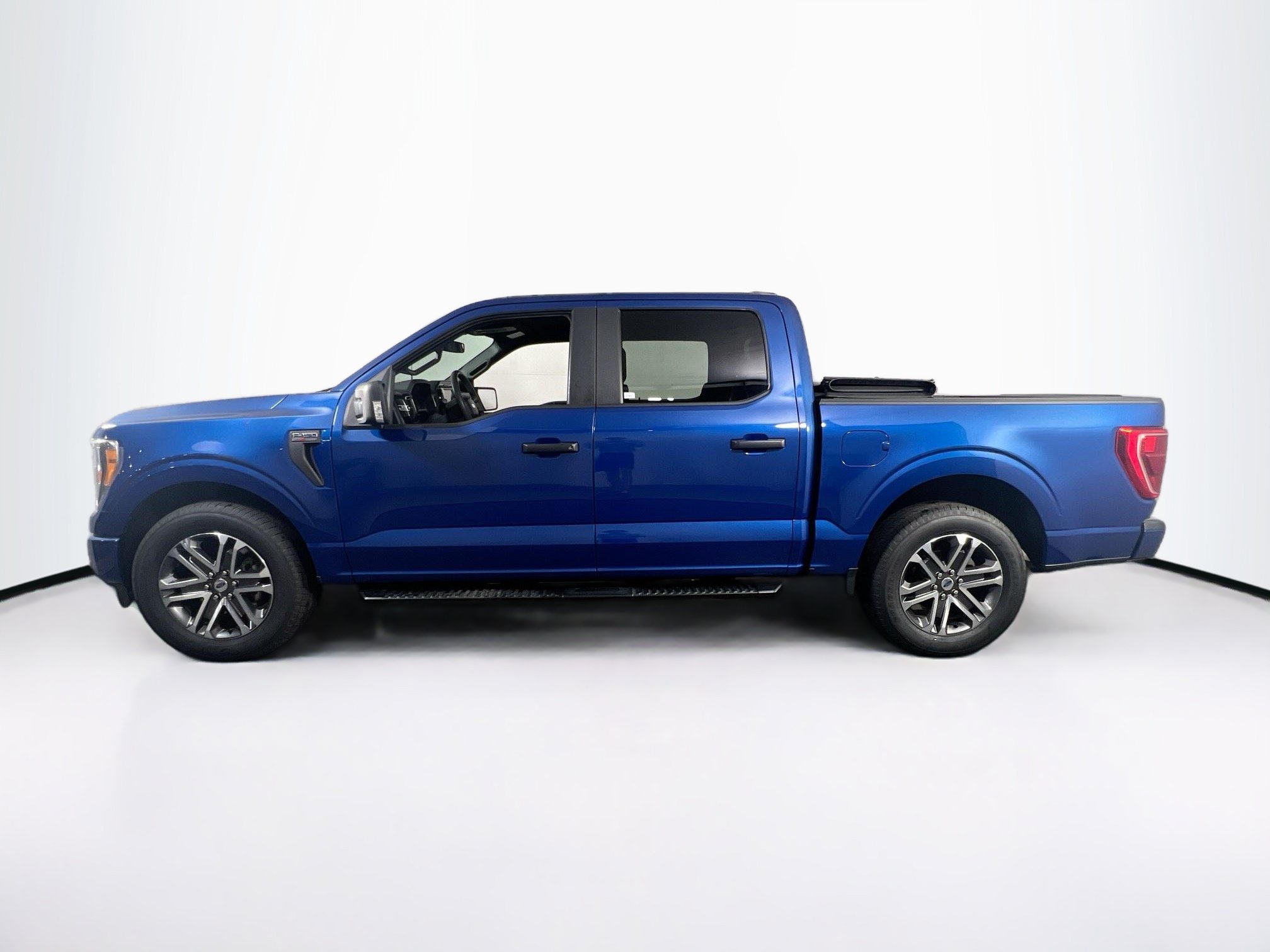 Used 2022 Ford F150 XL w/ STX Appearance Package AWD/4WD image 8