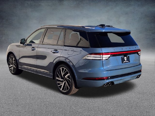 New 2026 Lincoln Aviator Black Label w/ Jet Appearance Package AWD/4WD image 5