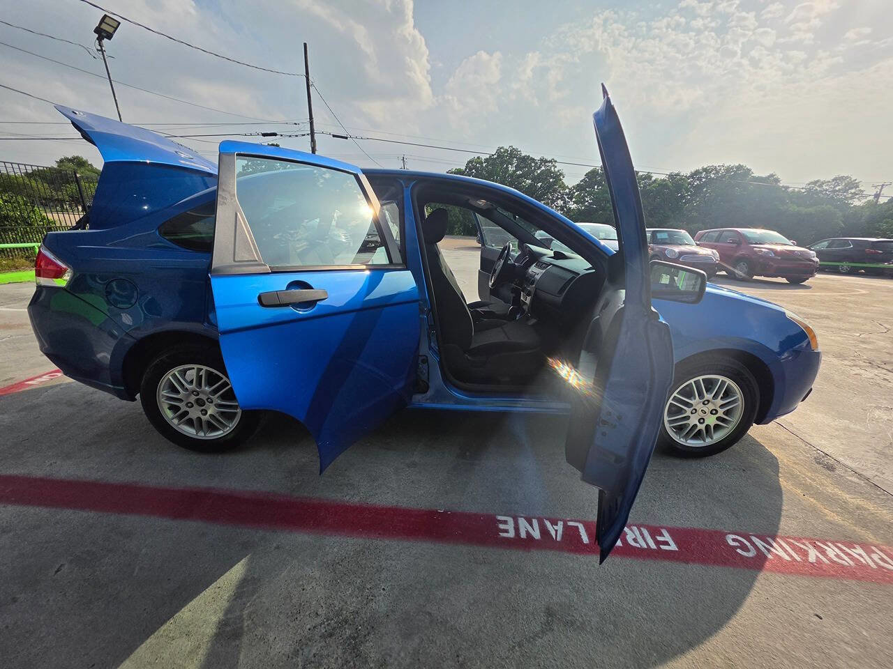 Used 2010 Ford Focus SE FWD image 31