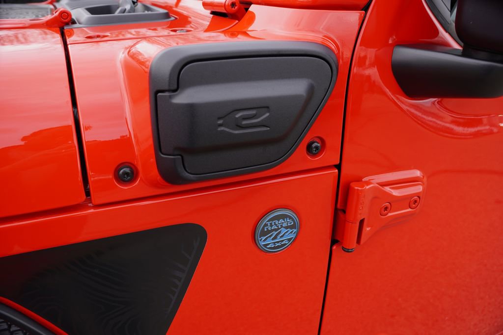 Certified 2025 Jeep Wrangler Unlimited Sahara image 14