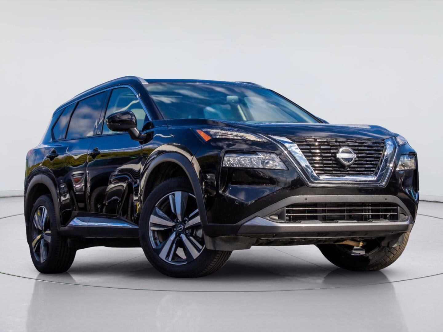 Used 2023 Nissan Rogue SL w/ SL Premium Package