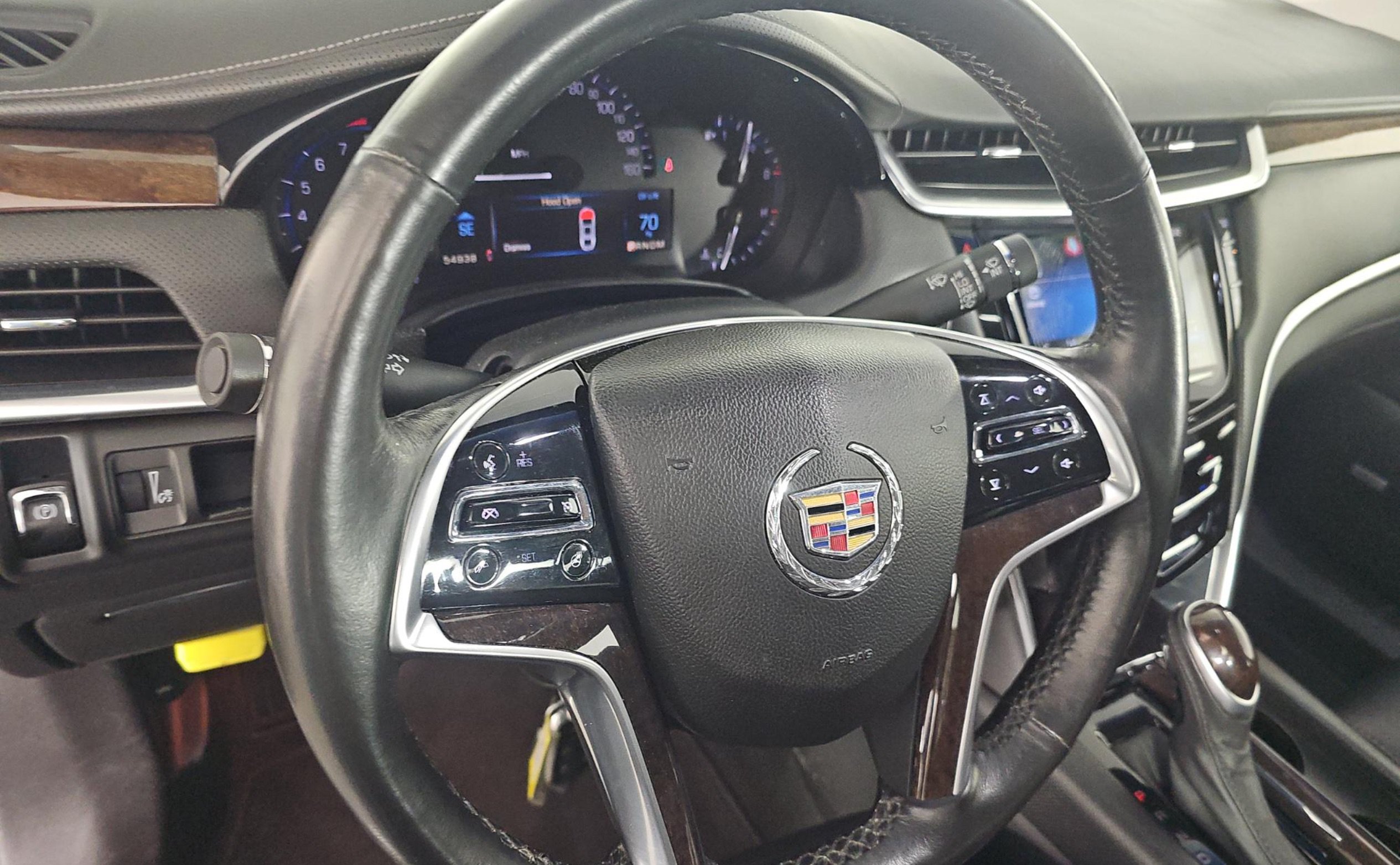 Used 2015 Cadillac XTS Luxury FWD image 6