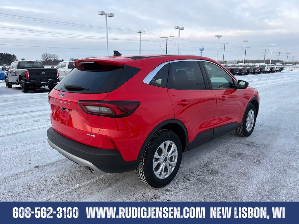 Used 2024 Ford Escape Active w/ Tech Pack #1 AWD/4WD image 5
