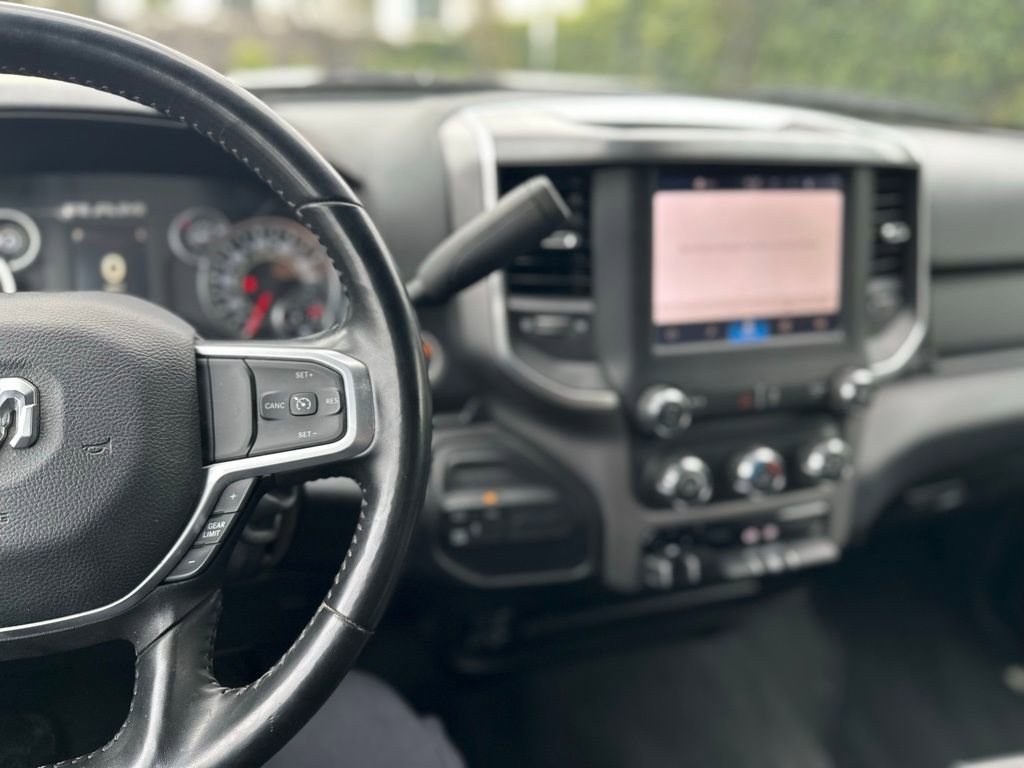 Used 2024 RAM 3500 Big Horn AWD/4WD image 8