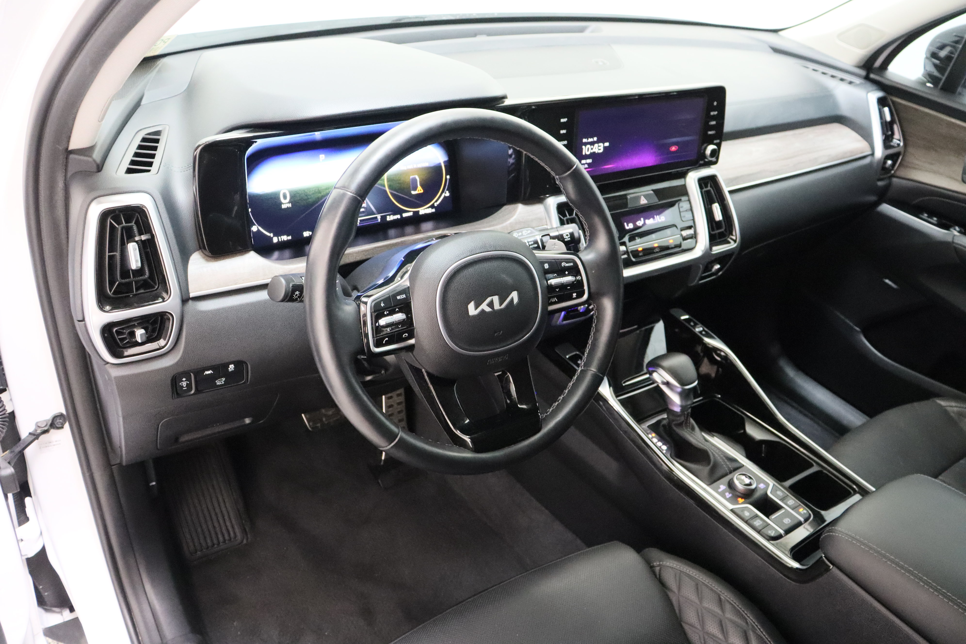 Used 2023 Kia Sorento SX Prestige AWD/4WD image 13
