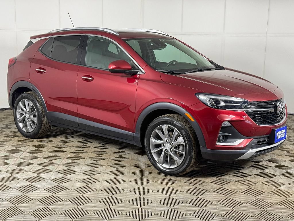 Used 2023 Buick Encore GX Essence w/ Experience Buick Package FWD image 2