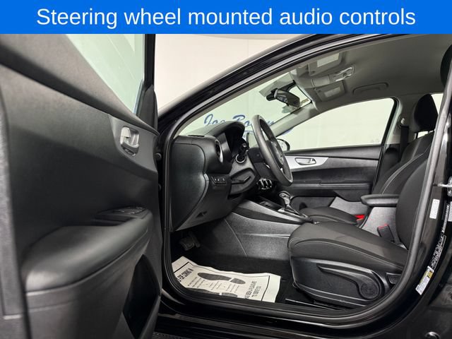 Used 2024 Kia Forte LXS w/ LXS Technology Package FWD image 11