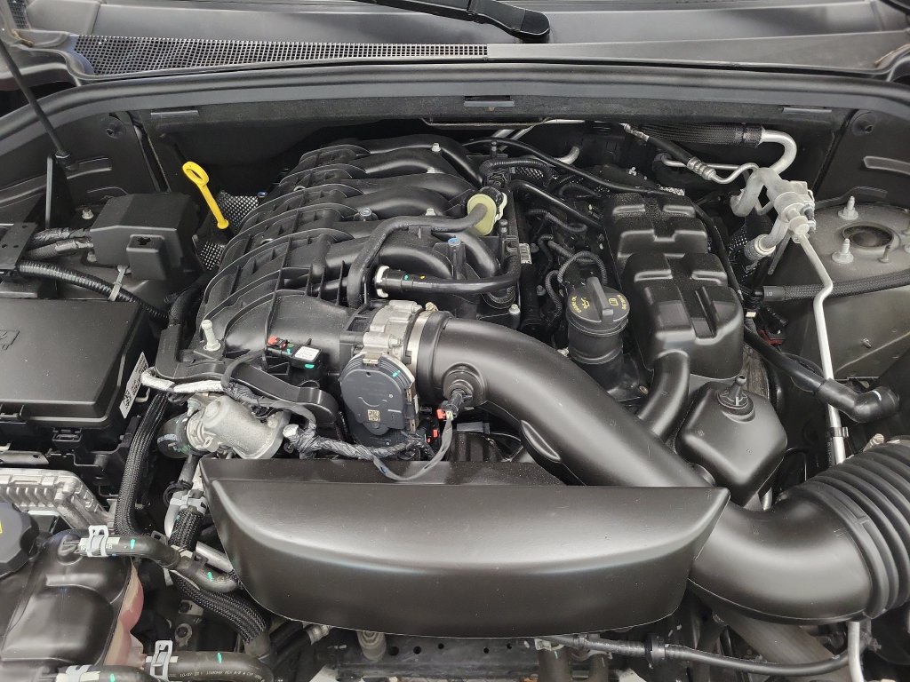 Used 2024 Dodge Durango GT RWD image 9