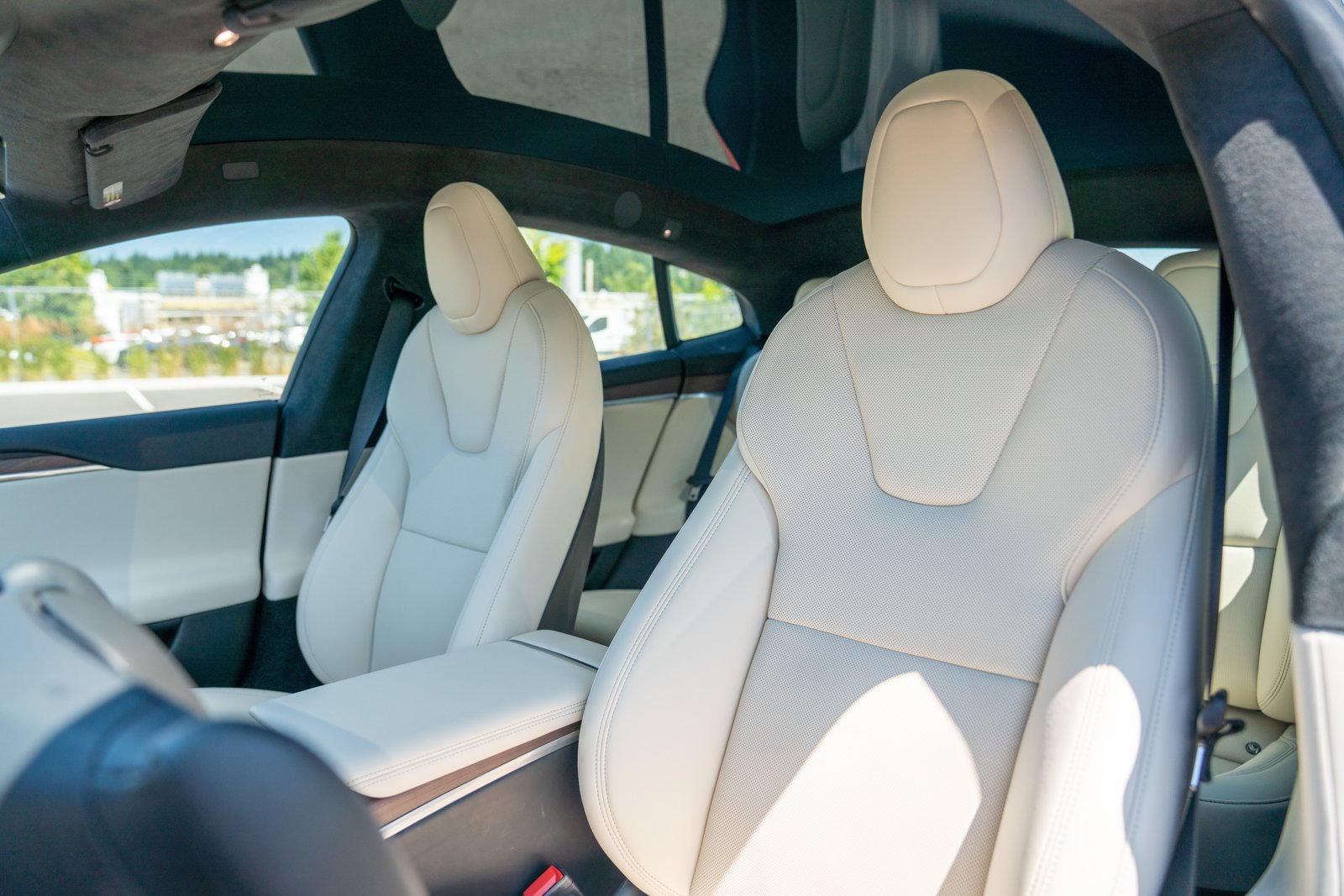 Used 2022 Tesla Model S AWD/4WD image 5