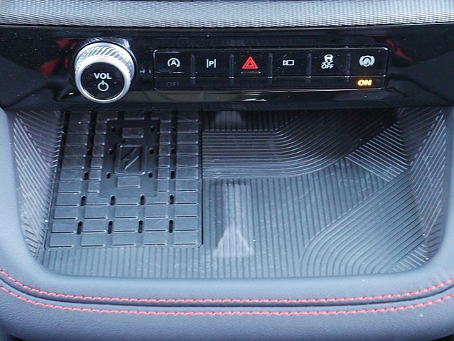 New 2025 Ford Explorer ST image 22