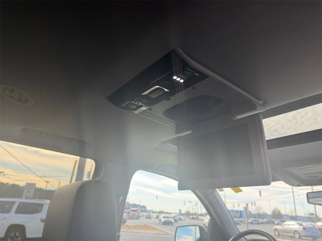 Used 2020 Chevrolet Tahoe Premier image 18