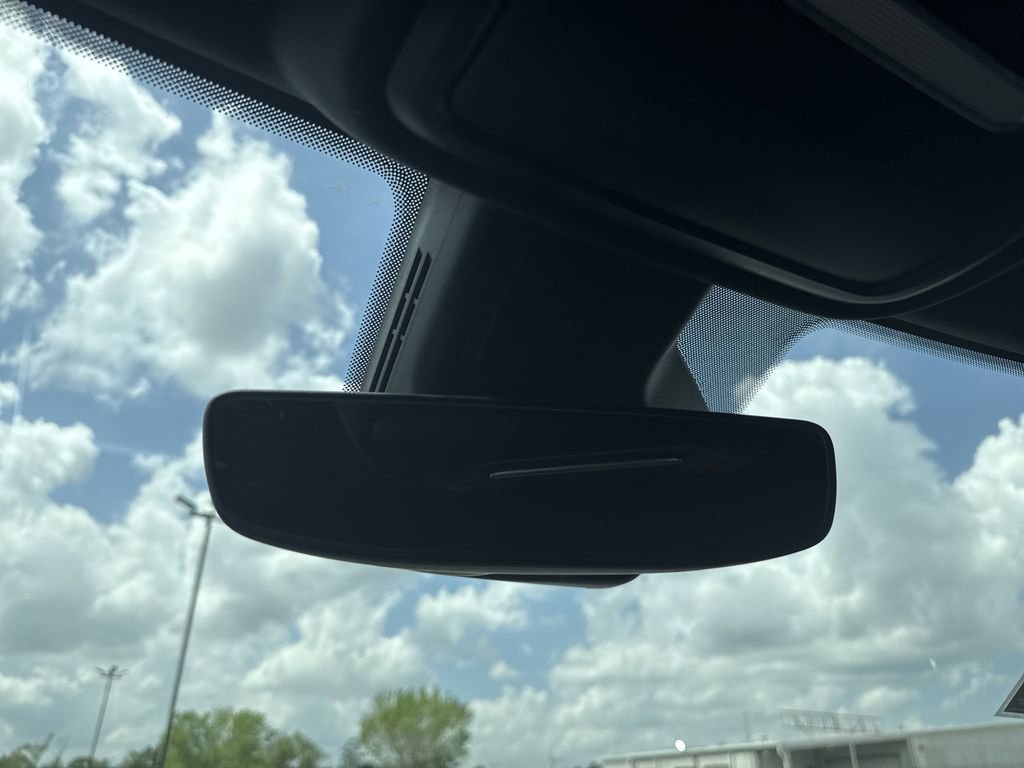 New 2026 RAM 1500 4x4 Crew Cab image 22