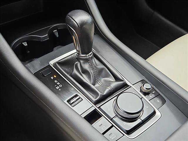 Used 2020 MAZDA MAZDA3 Sedan w/ Select Package image 12