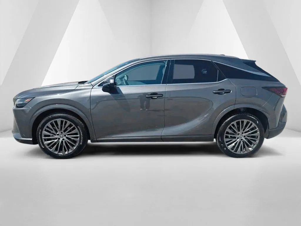 Used 2024 Lexus RX 350 AWD w/ Convenience Package image 4