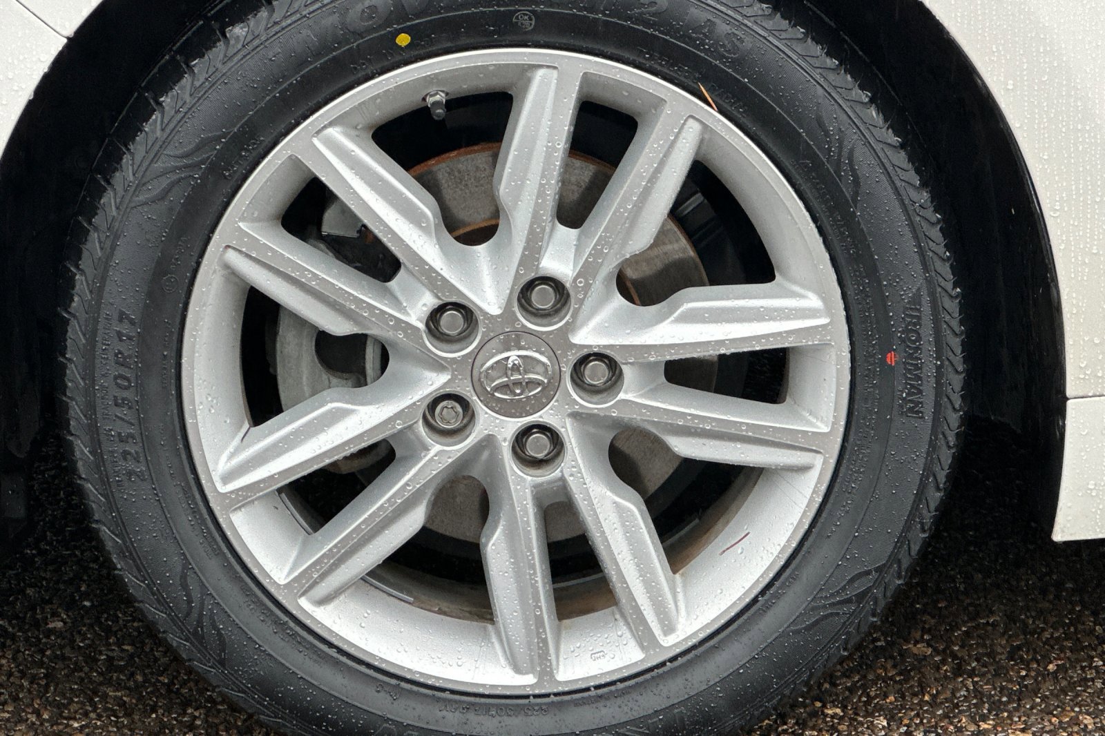 Used 2014 Toyota Avalon XLE Touring image 25