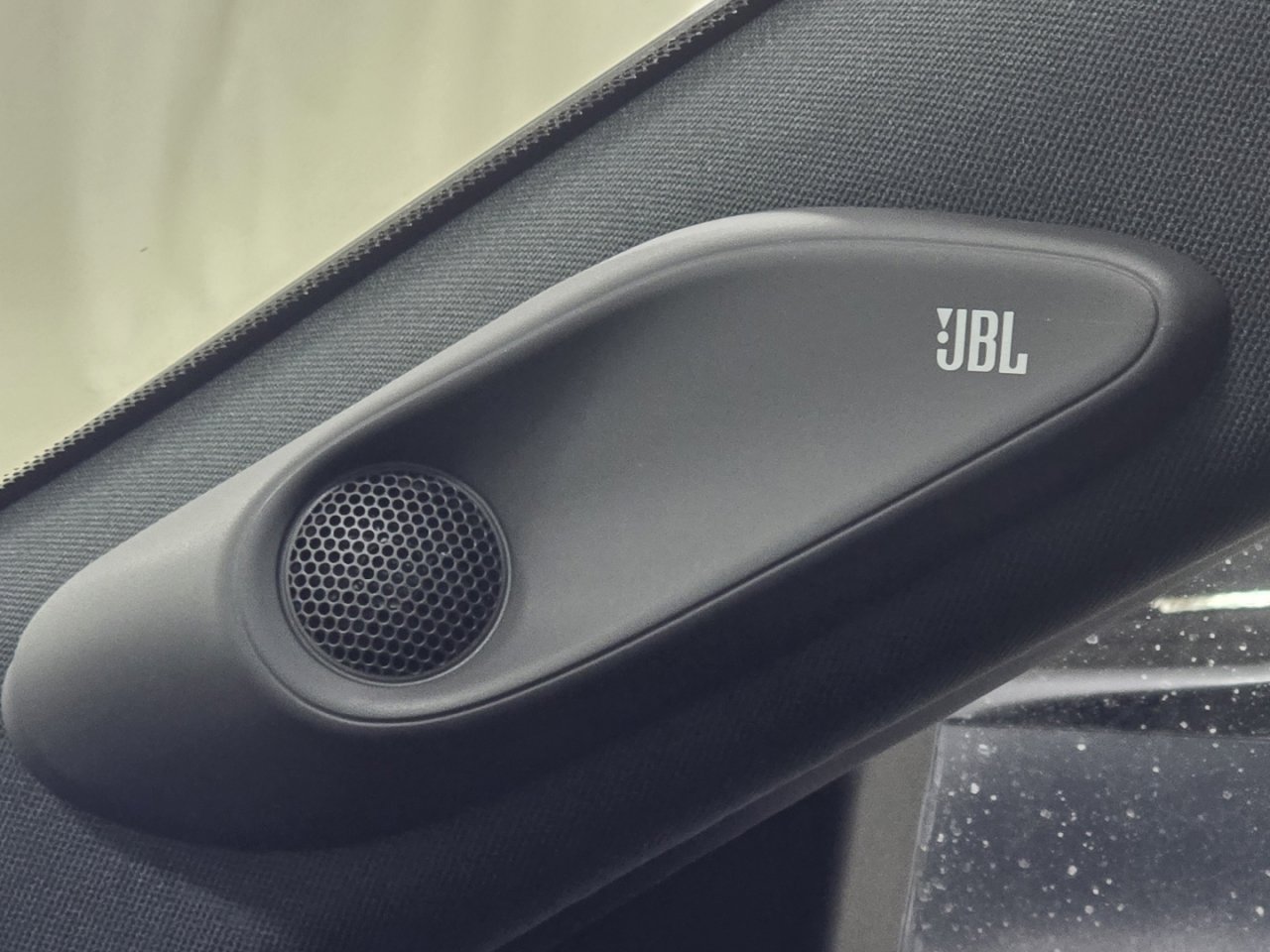 New 2025 Toyota Crown Signia image 11