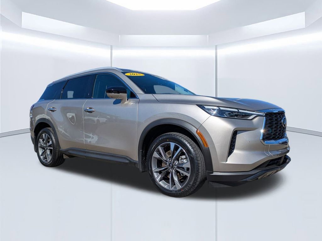 Certified 2025 INFINITI QX60 Luxe