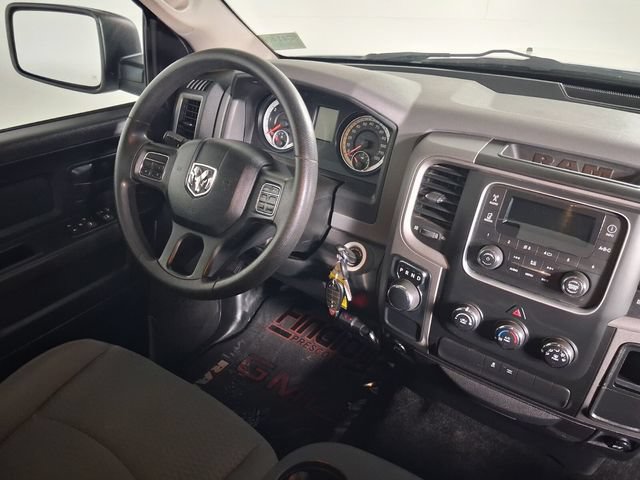 Used 2014 RAM 1500 Express RWD image 16
