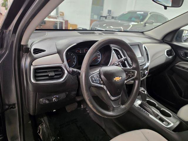 Used 2018 Chevrolet Equinox LS FWD image 13