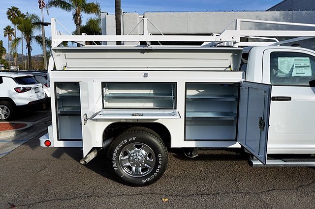 New 2024 RAM 2500 Tradesman w/ Chrome Appearance Group image 11