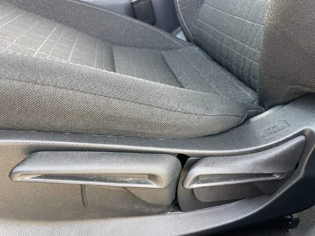 Certified 2025 Honda HR-V LX image 23