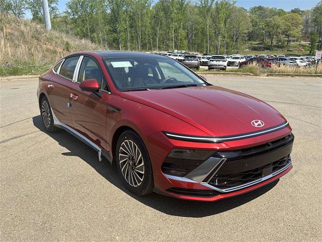 New 2025 Hyundai Sonata Limited image 7