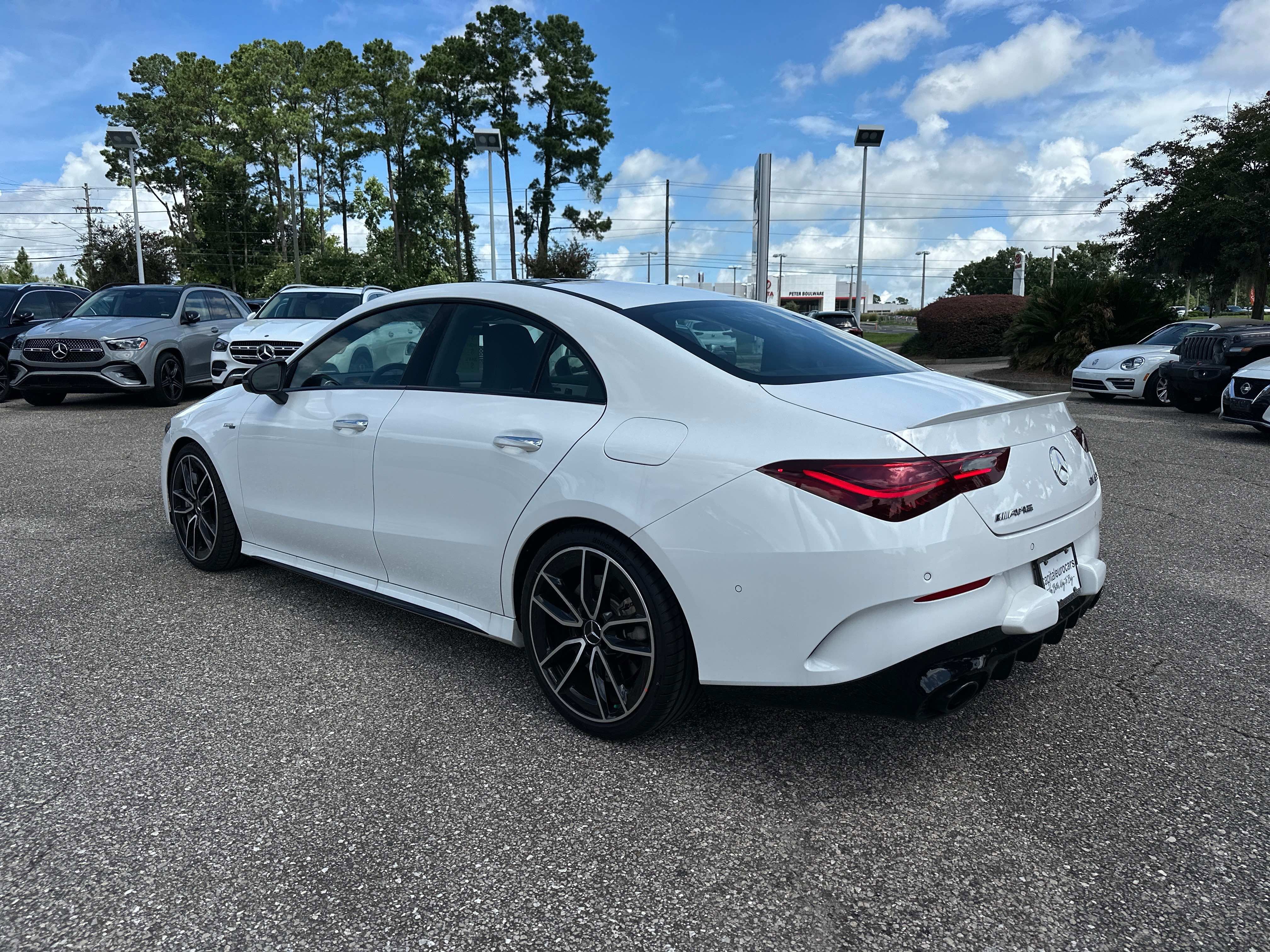 Used 2024 Mercedes-Benz CLA 35 AMG 4MATIC image 3