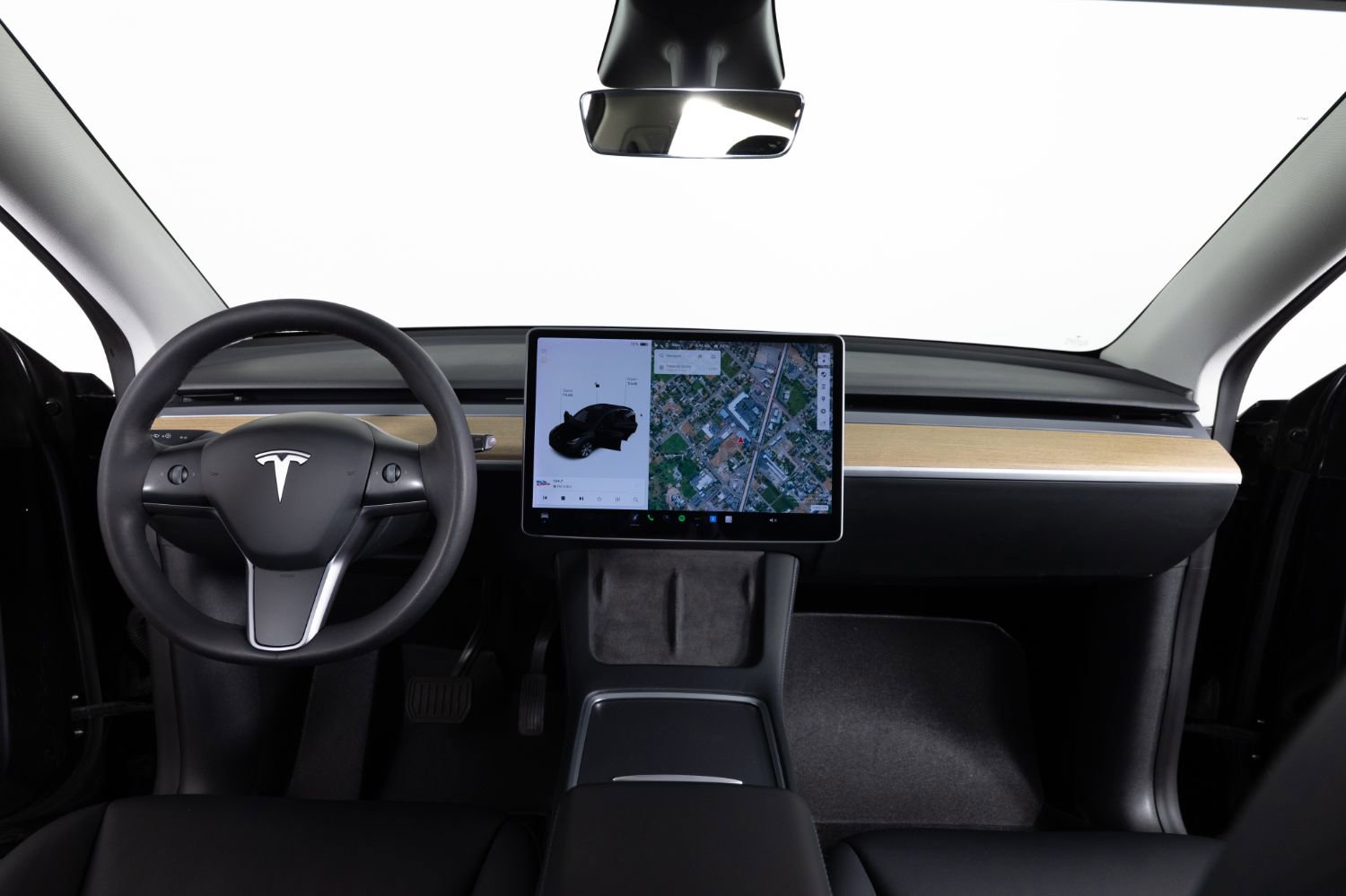 Used 2021 Tesla Model Y Long Range AWD/4WD image 34