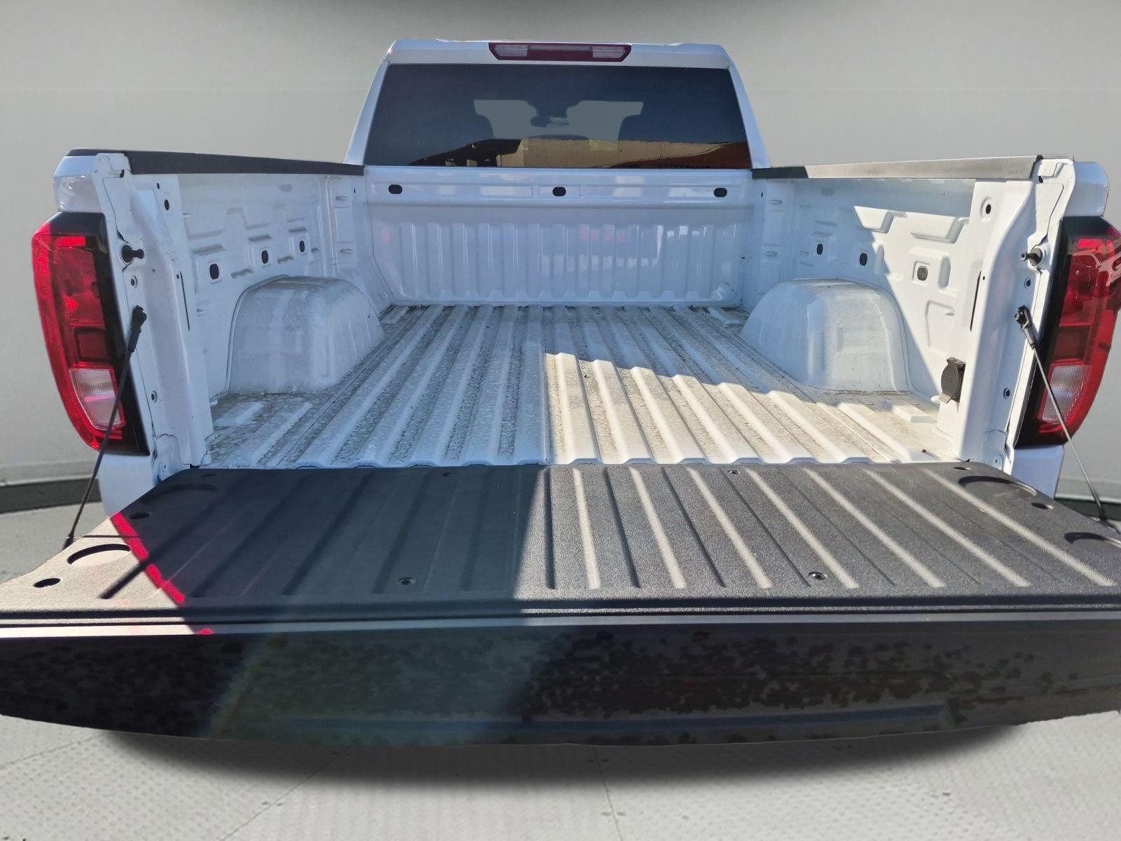 New 2026 GMC Sierra 1500 Elevation AWD/4WD image 25