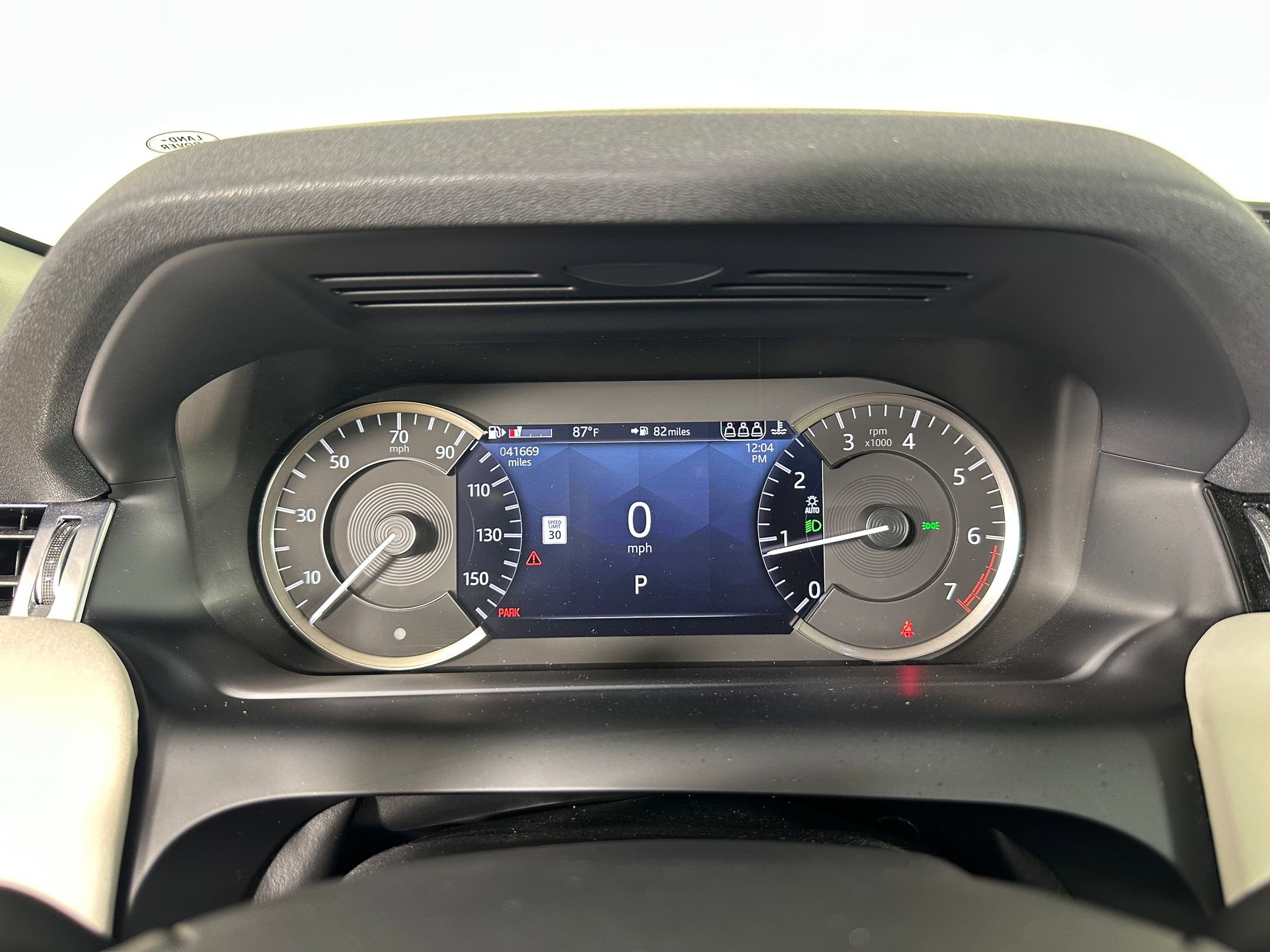 Used 2023 Land Rover Discovery Sport S image 17