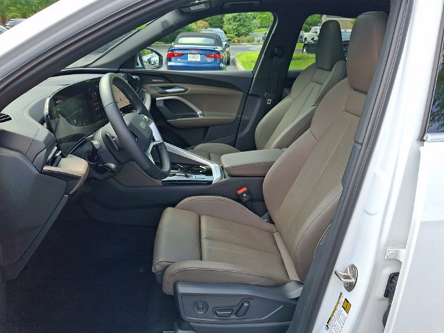 Used 2025 Audi Q5 Premium Plus AWD/4WD image 14