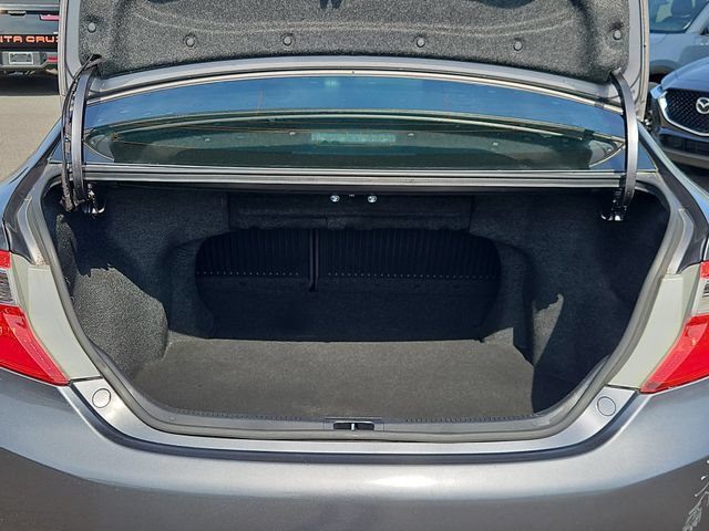 Used 2014 Toyota Camry SE FWD image 7