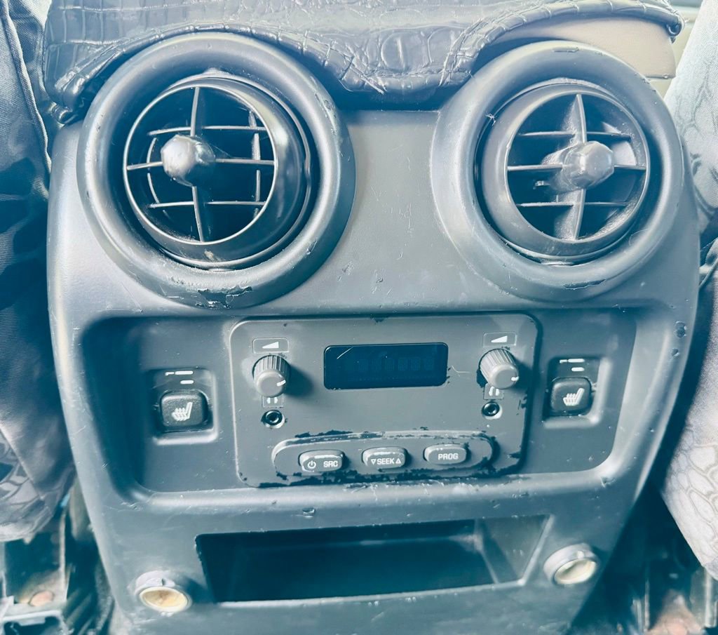 Used 2005 HUMMER H2 4D Sport Utility image 13