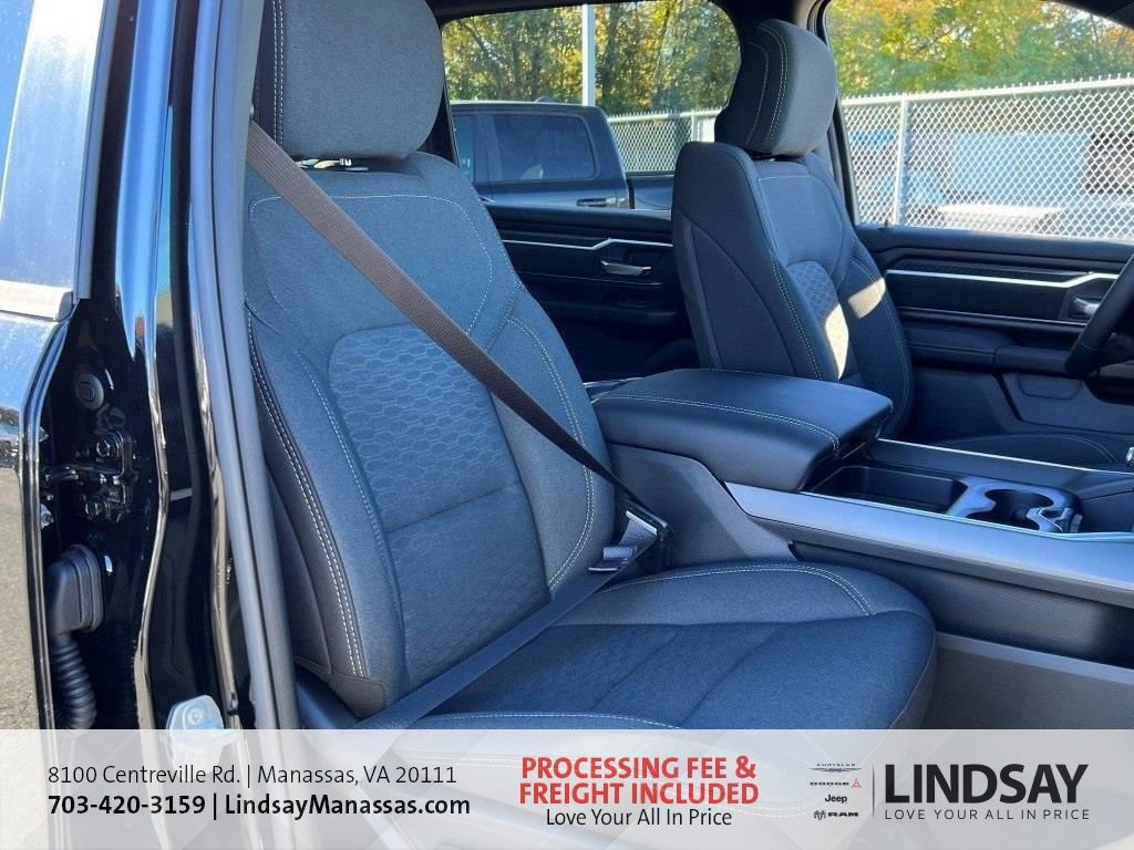 New 2026 RAM 1500 Big Horn AWD/4WD image 9