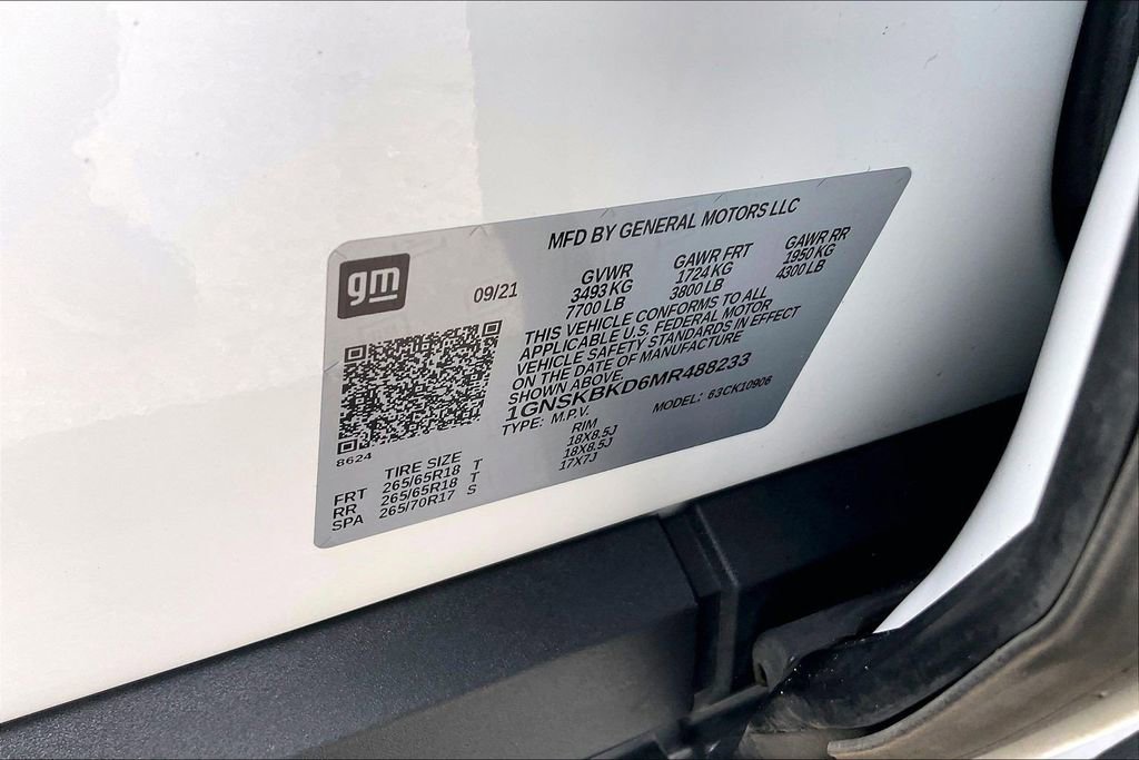 Used 2021 Chevrolet Suburban LS AWD/4WD image 16