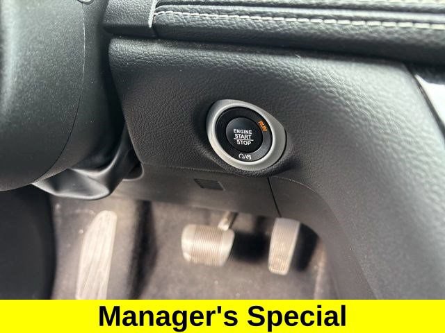 Used 2023 Chrysler Pacifica Touring FWD image 20