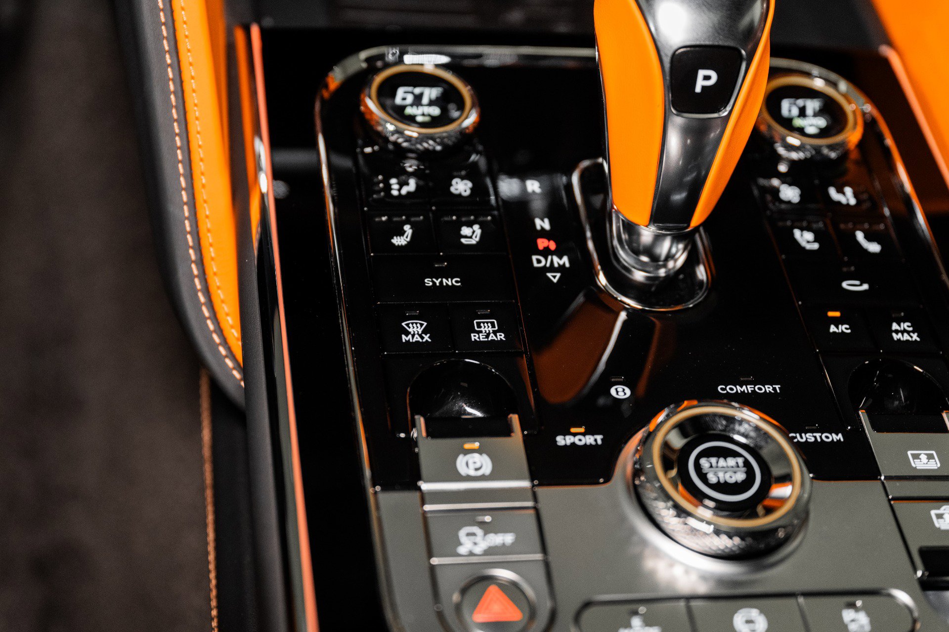 New 2025 Bentley Flying Spur Plug-In Hybrid image 54