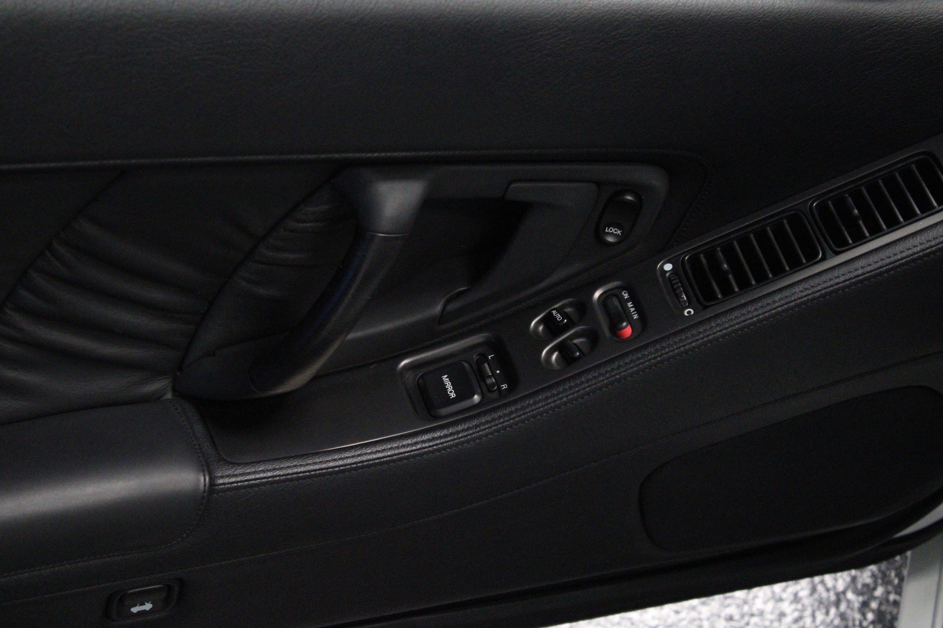 Used 1993 Acura NSX image 32