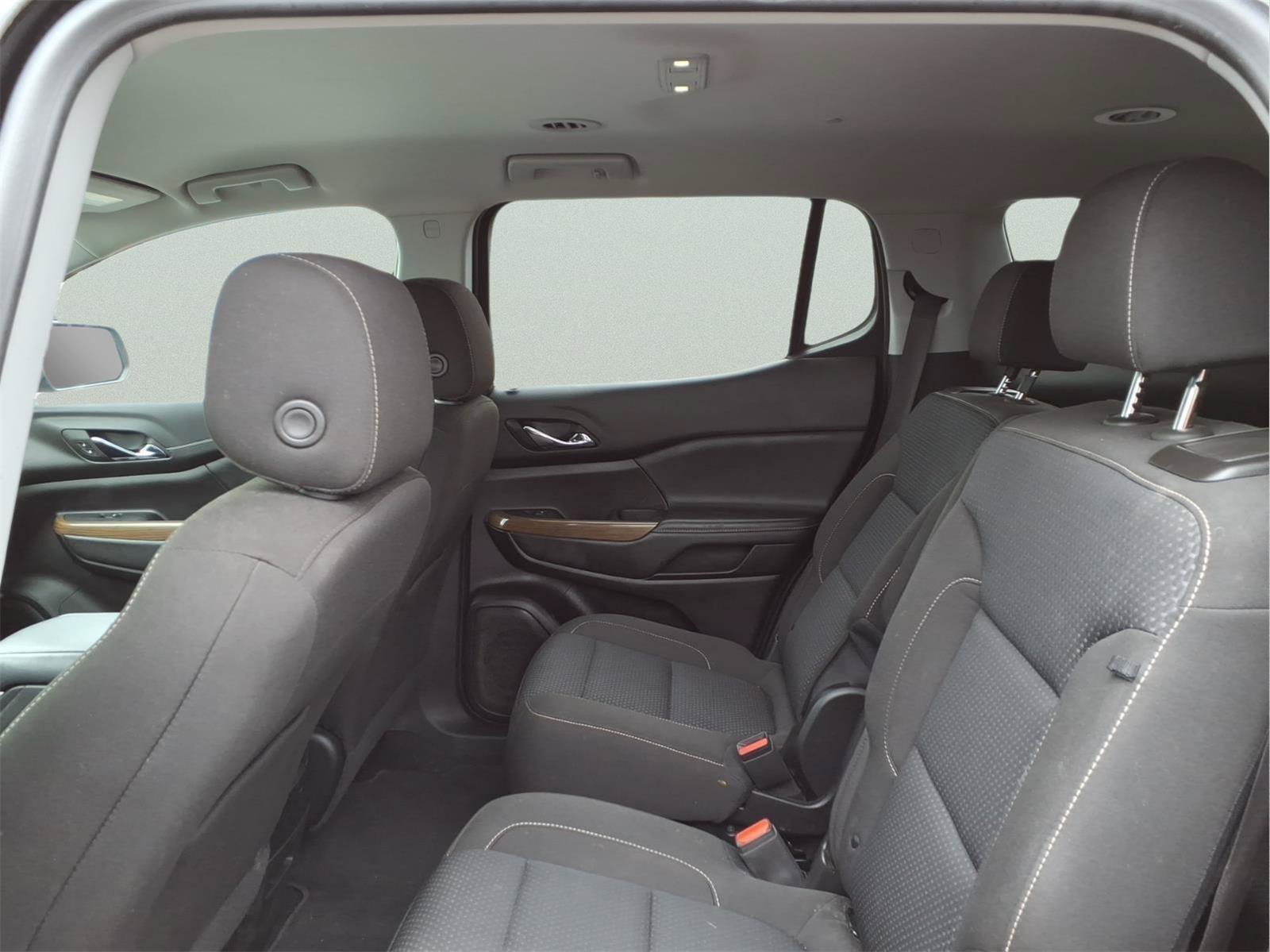 Used 2023 GMC Acadia SLE w/ Driver Convenience Package AWD/4WD image 11