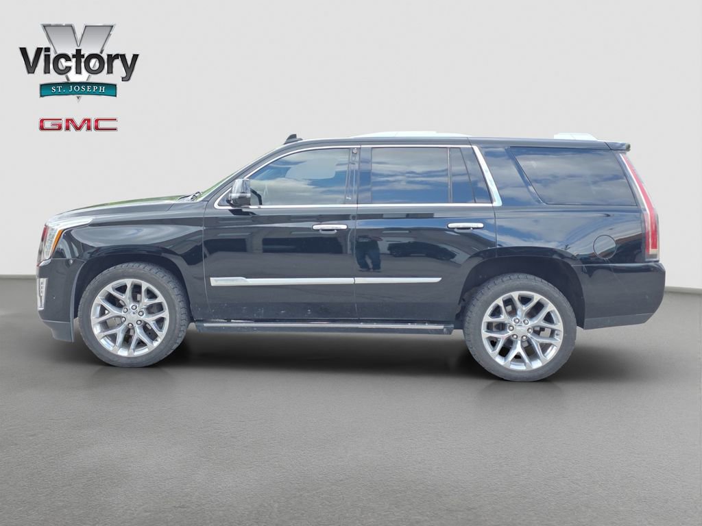 Used 2018 Cadillac Escalade Premium Luxury AWD/4WD image 6