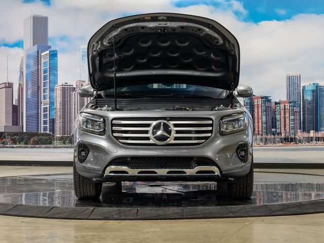 Used 2026 Mercedes-Benz GLB 250 4MATIC image 4