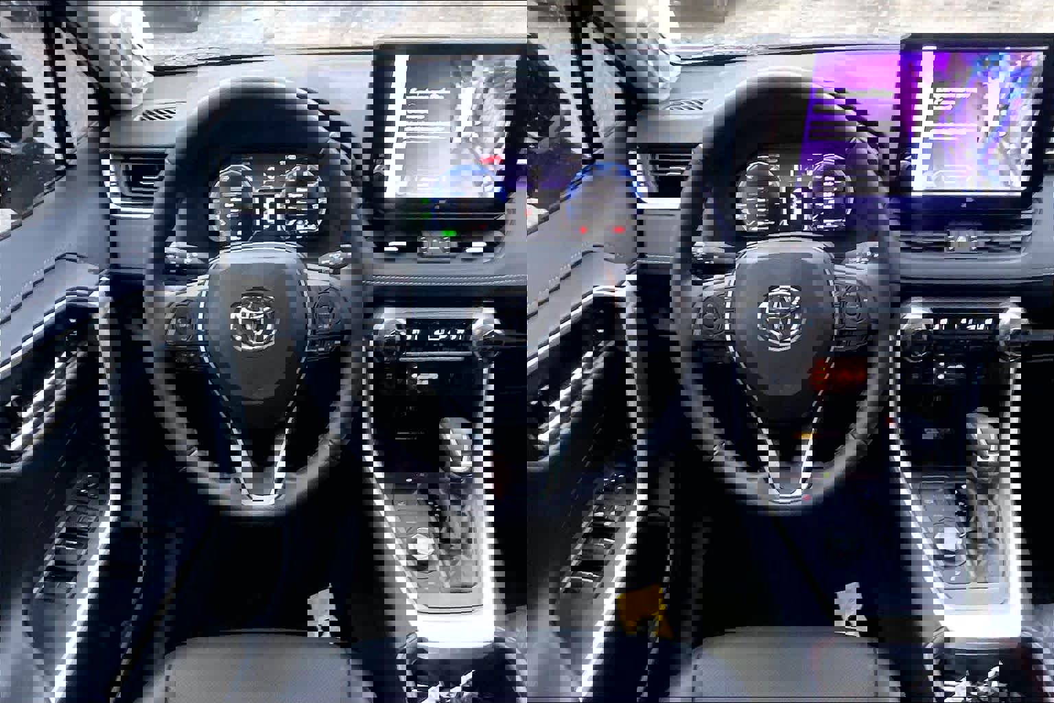 Used 2025 Toyota RAV4 Limited image 6