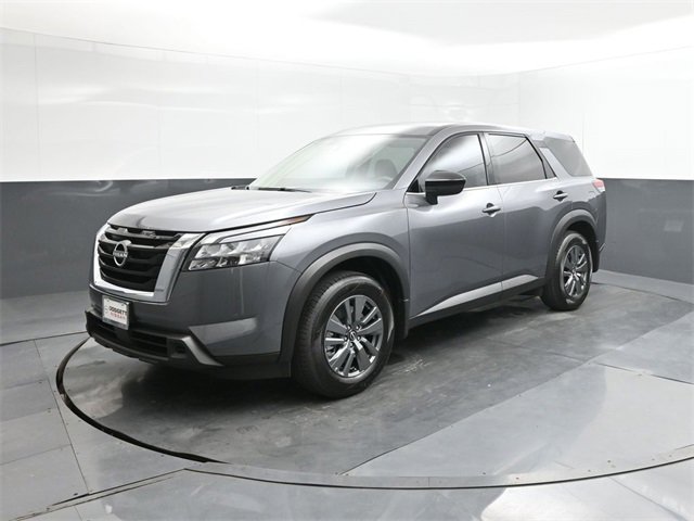 New 2025 Nissan Pathfinder S w/ Cargo Package