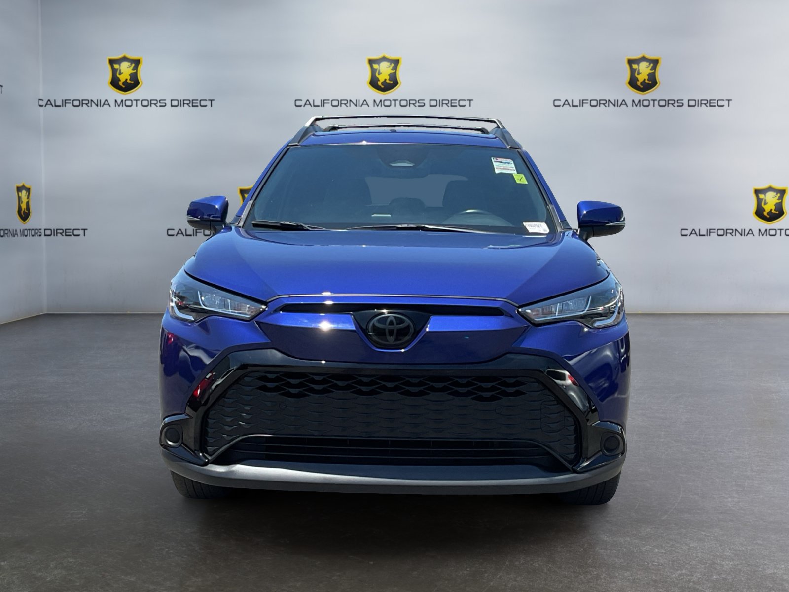 Used 2024 Toyota Corolla Cross AWD Hybrid image 2