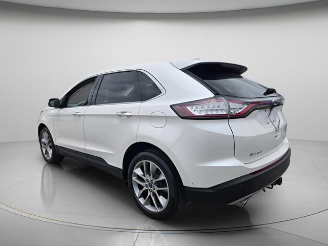 Used 2018 Ford Edge Titanium w/ Equipment Group 302A FWD image 7