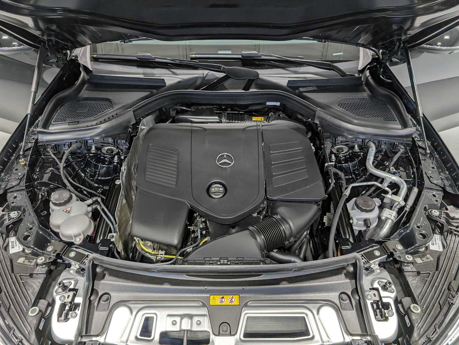 New 2026 Mercedes-Benz GLC 300 4MATIC image 12